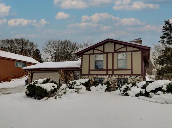 10939 West Coronado COURT, Franklin, WI 53132