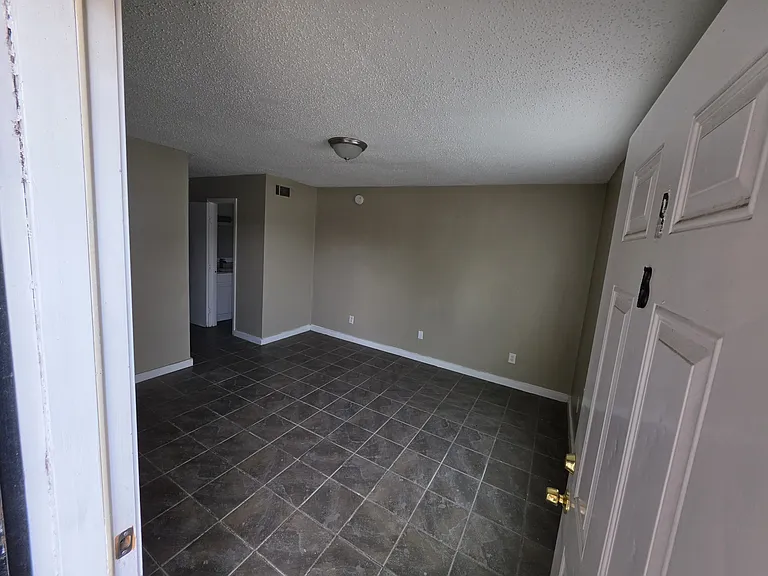 10921 Roger Dr #B AND C — Photo 6