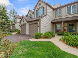 723 Blossom Ct, Naperville, IL 60540