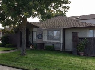 794 E Milgeo Ave, Ripon, CA 95366