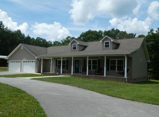 1122 Franklin Loop Rd, Clarkrange, TN 38553