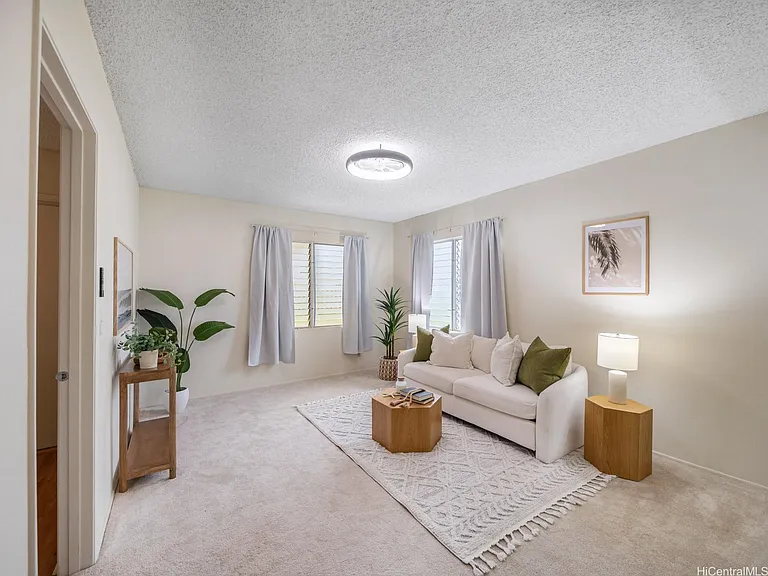 94-337 Makapipipi St #A — Photo 3