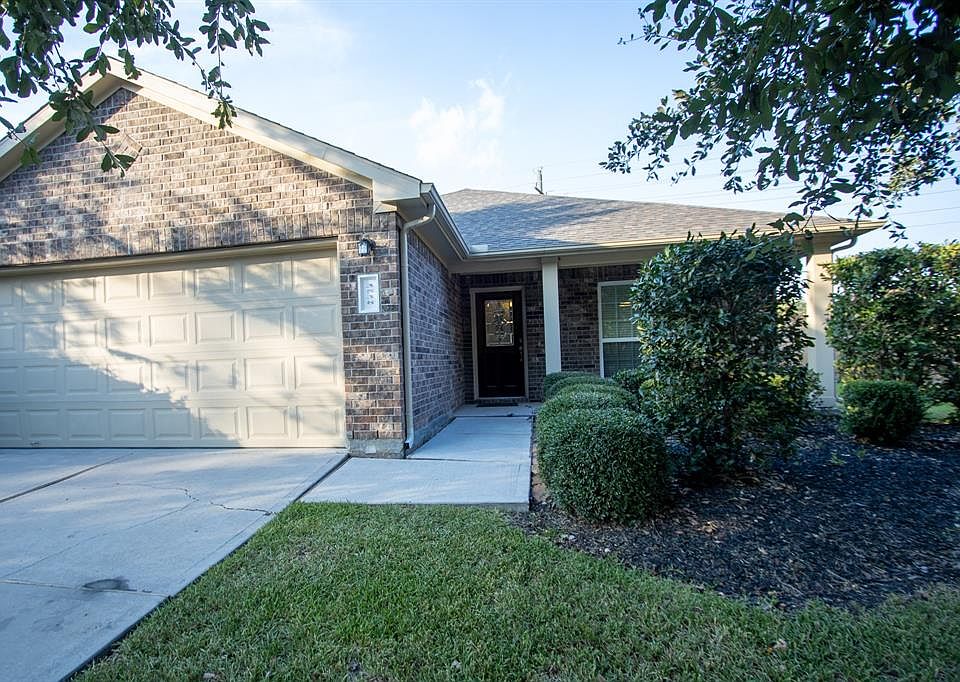 1st image of 3538 Stonehenge Dr