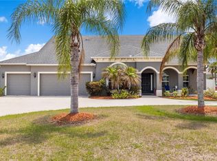 1905 Via Napoli St, Plant City, FL 33566