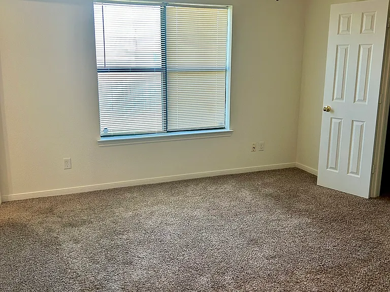 313 Cedar Ridge Dr #B — Photo 13