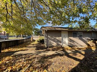 1822 E 32nd St, Vancouver, WA 98663