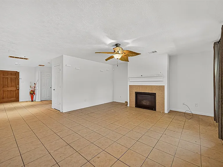 16547 Lanesborough Dr — Photo 11