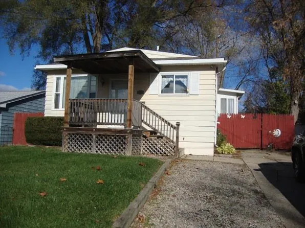3145 Thom St, Flint, MI 48506