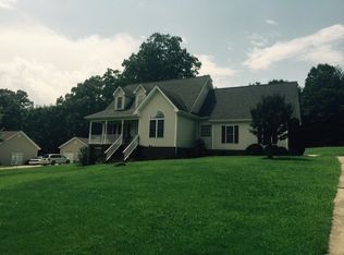 281 Maple Crest Cir NW, Charleston, TN 37310