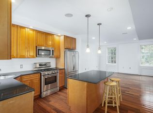 1322 Pine St FRONT 2, Philadelphia, PA 19107
