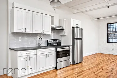 Rented by Rennit Inc.