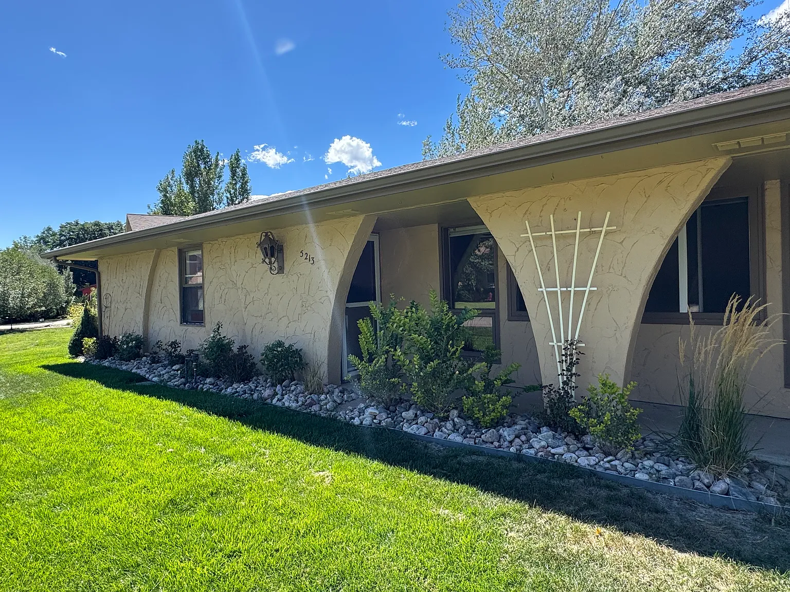 5213 Griffith Dr — Photo 2