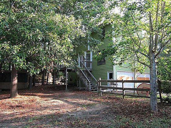 3rd image of 2623 Deerfield Cir SW