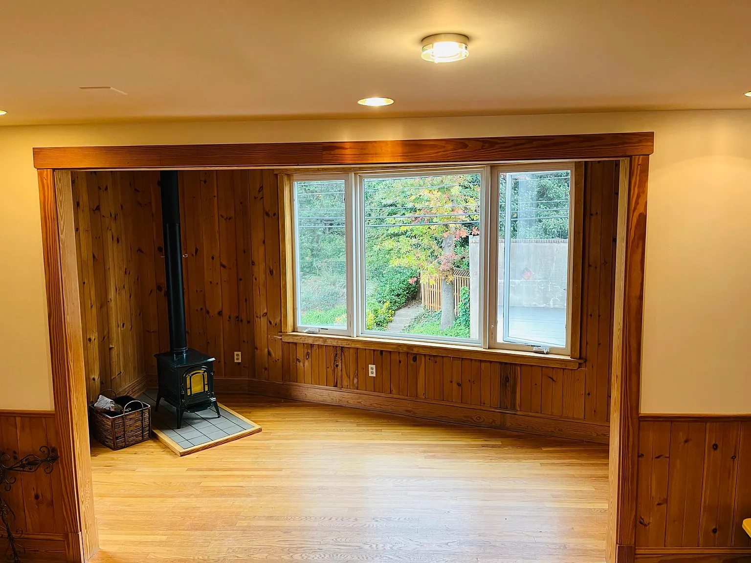 2 bed, 1500 sqft, $2,300 — Photo 3