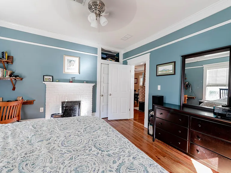 1470 Hardee St NE — Photo 9