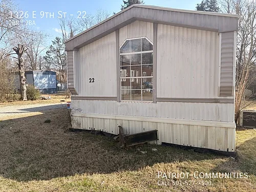 1326 E 9th St #22 Photo 1