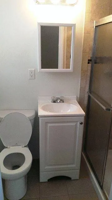 3 bed, 2.0 bath, 1200 sqft, $3,750 — Photo 4