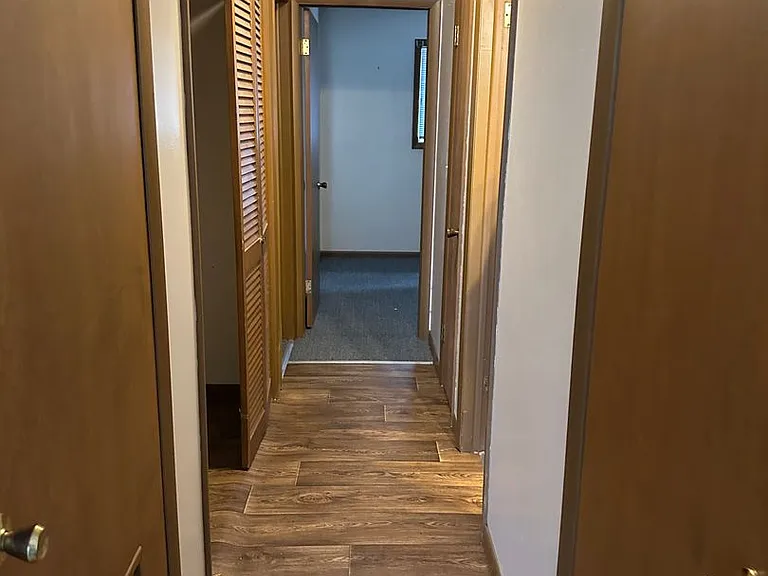 387 N Adams Ave #3 — Photo 3