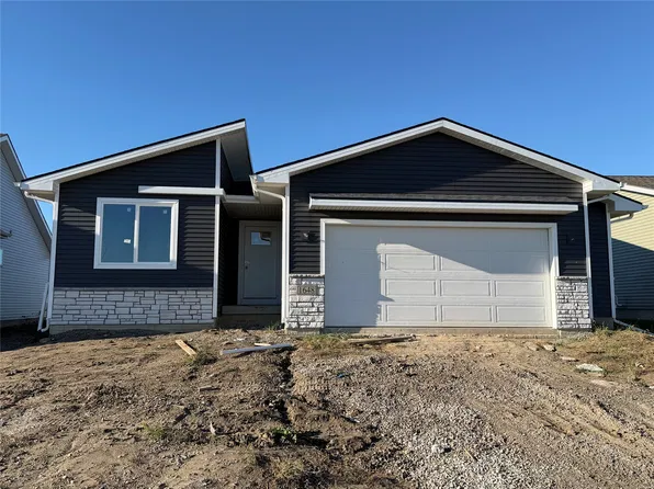 1648 NW Savannah Dr, Ankeny, IA 50023