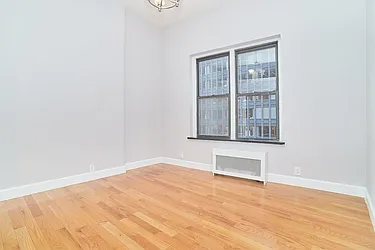 Rented by Living New York
