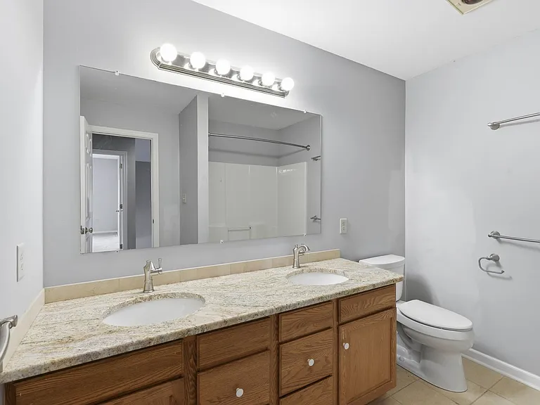 472 Hillside Dr — Photo 11