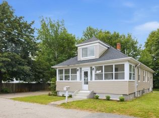 45 Eddy St, Cranston, RI 02920