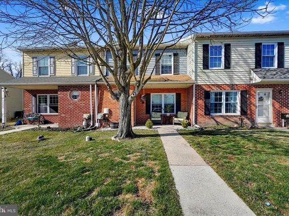 2627 Barclay St, Coatesville, PA 19320