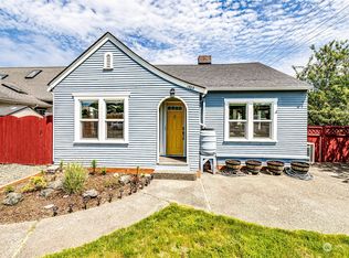 1703 W 5th St NW, Pt Angeles, WA