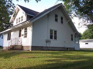 1702 10th St E, Menomonie, WI 54751