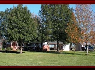 3306 Cunningham Rd, Wallis, TX 77485