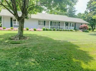 2813 Country Club Cir, Independence, KS 67301