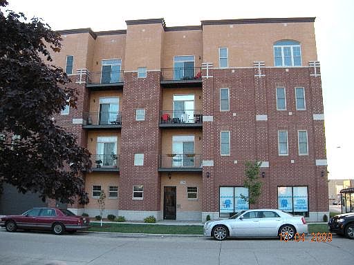 1st image of 3954 N Oriole St #304