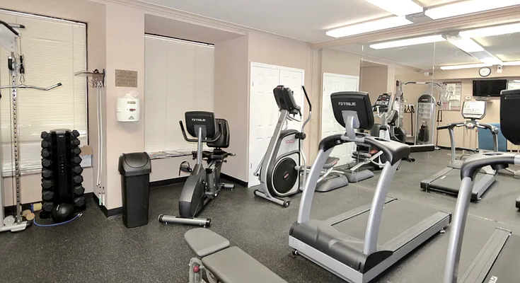 Rented by Luxus Manhattan Realty | media 11