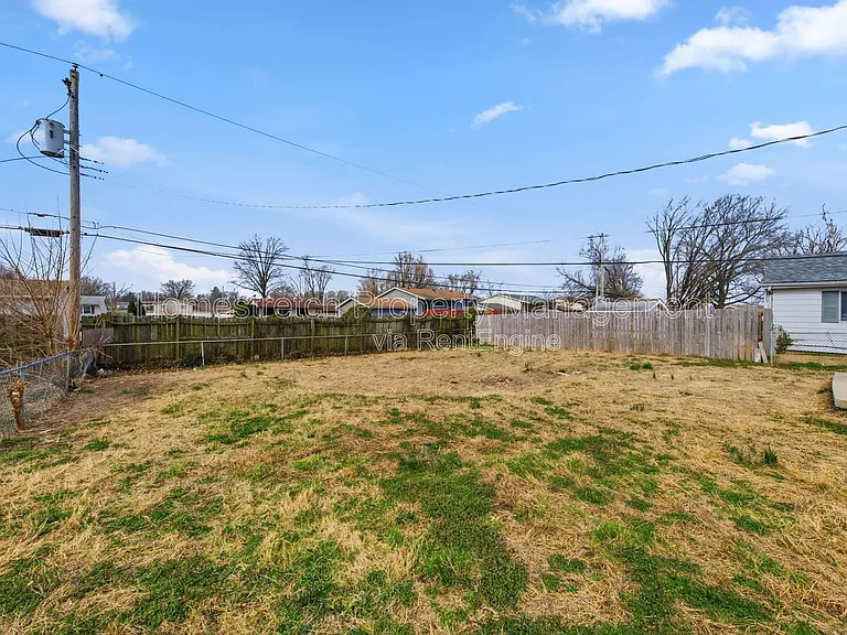 850 Saint Bartholomew Dr — Photo 28