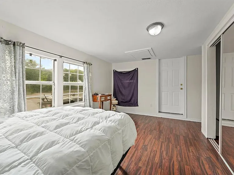 709 S Munger Blvd — Photo 10