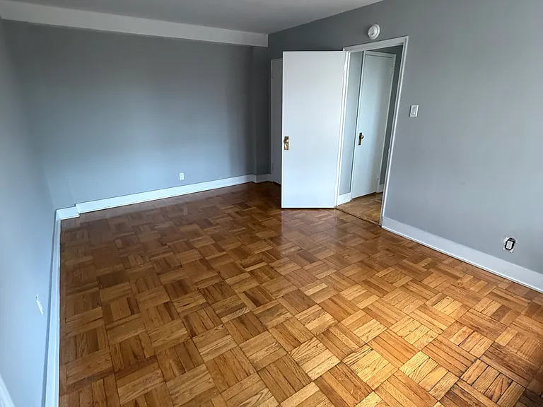 67-50 188th St #33 — Photo 9