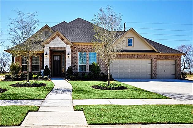 1st image of 2618 Walnut Crest Dr