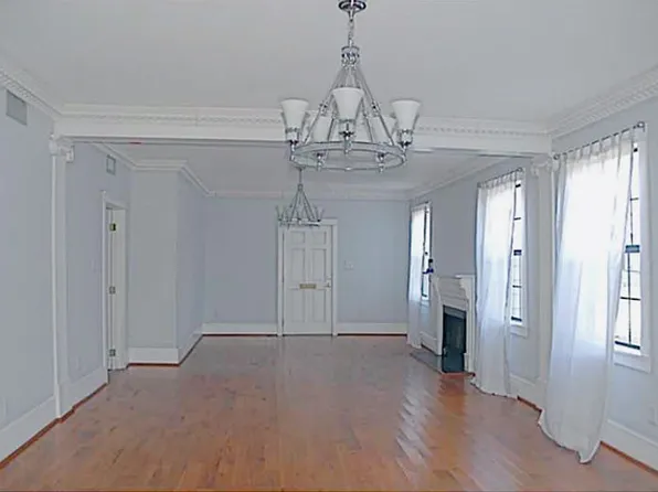 6905 Vicksburg St, New Orleans, LA 70124