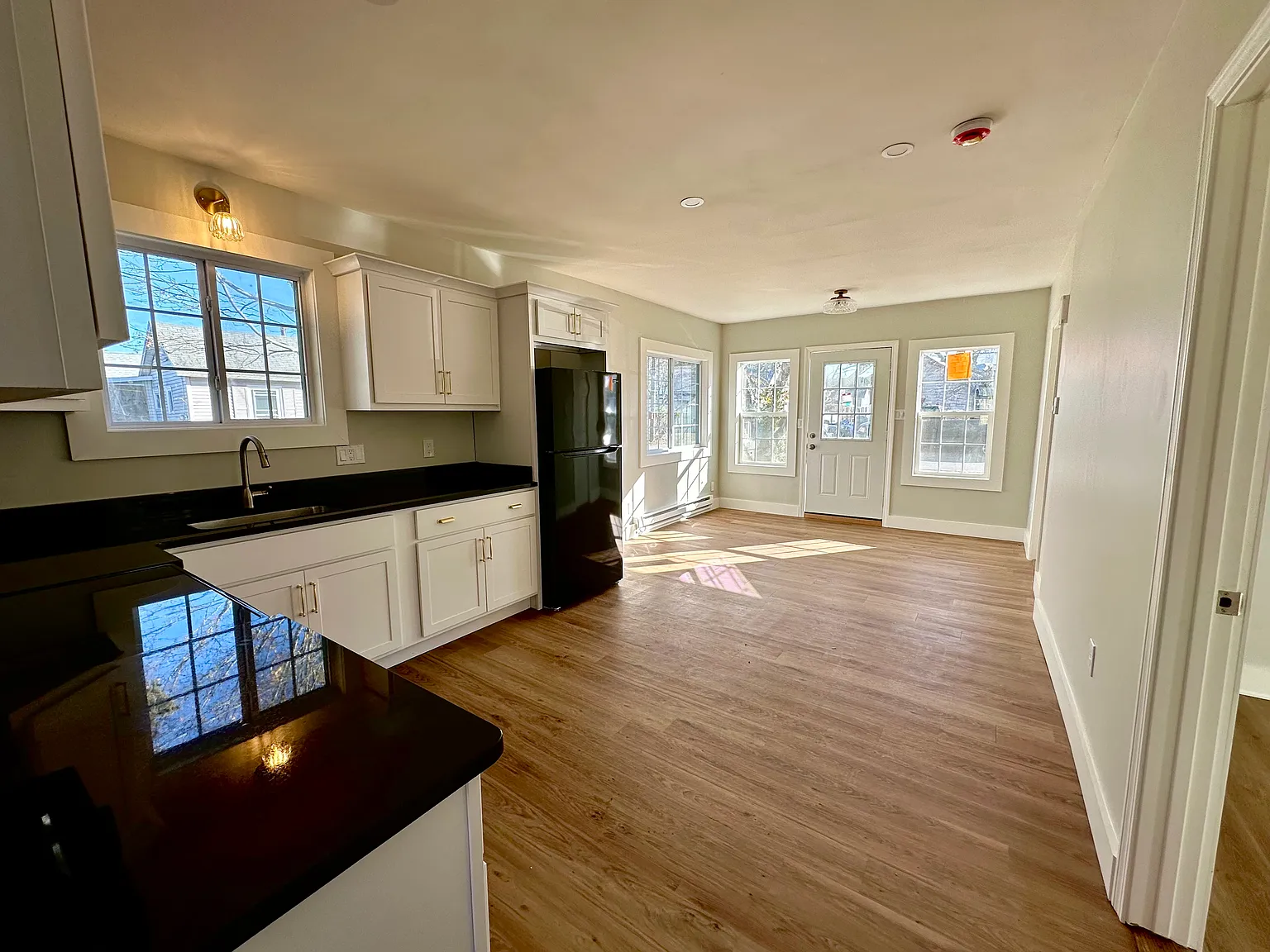 24 Wareham Ave — Photo 4