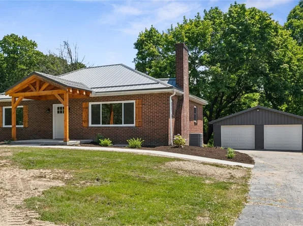 4533 Ridgeview Dr, Greensburg, PA 15601