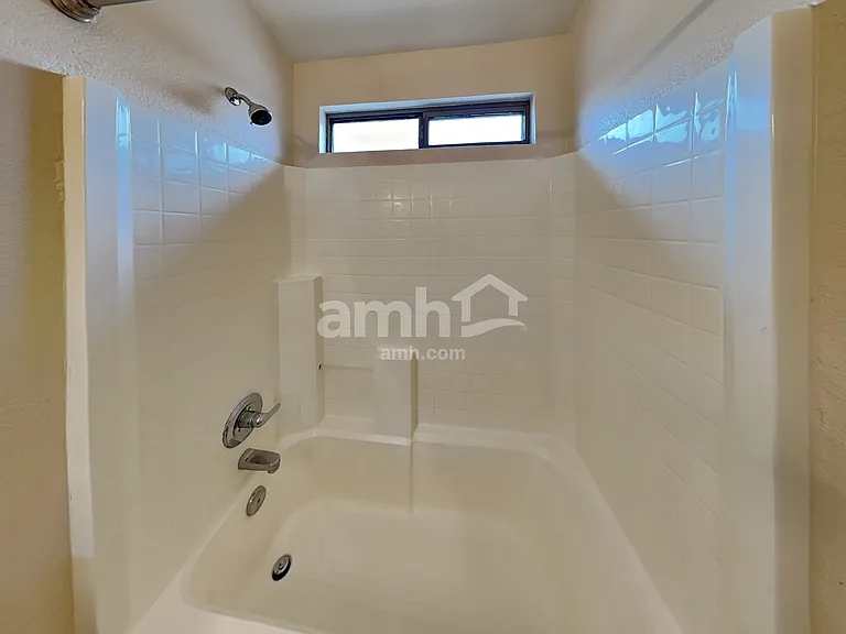 11440 W Sheridan St — Photo 13
