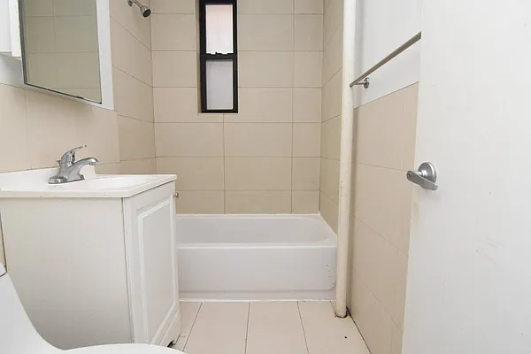 Rented by Bohemia Realty Group | media 13