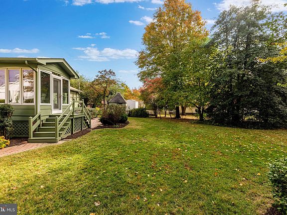 5th image of 5503 Helmsdale Ln