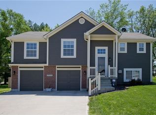 12515 E 56th St, Kansas City, MO 64133