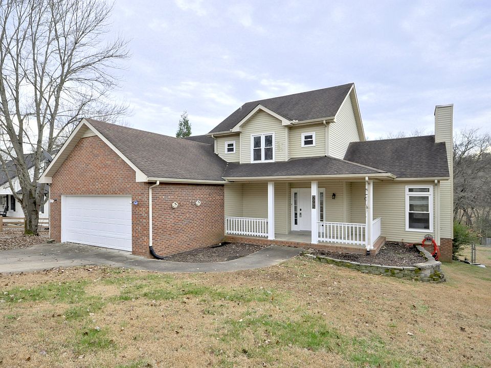 1st image of 692 W Creek Dr