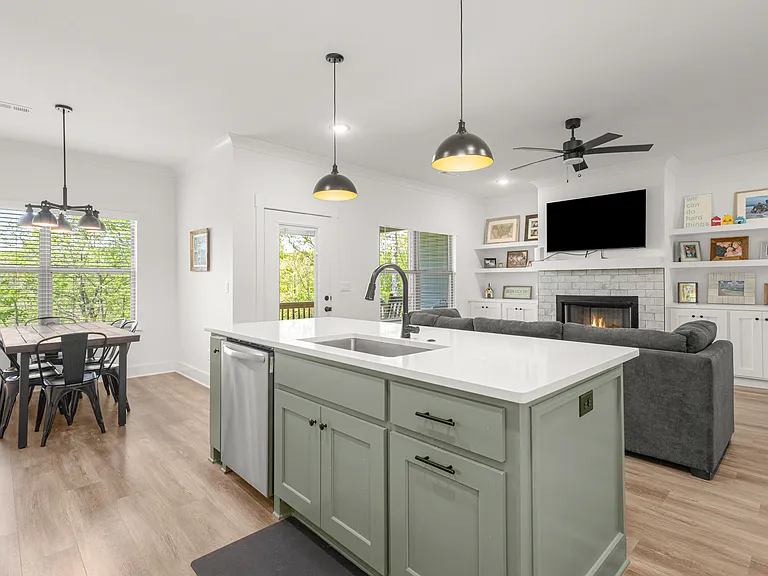 53 Skipton Dr — Photo 13
