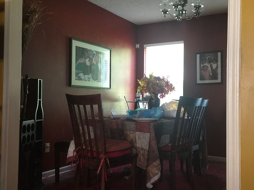 2nd image of 10228 Seedling Ln