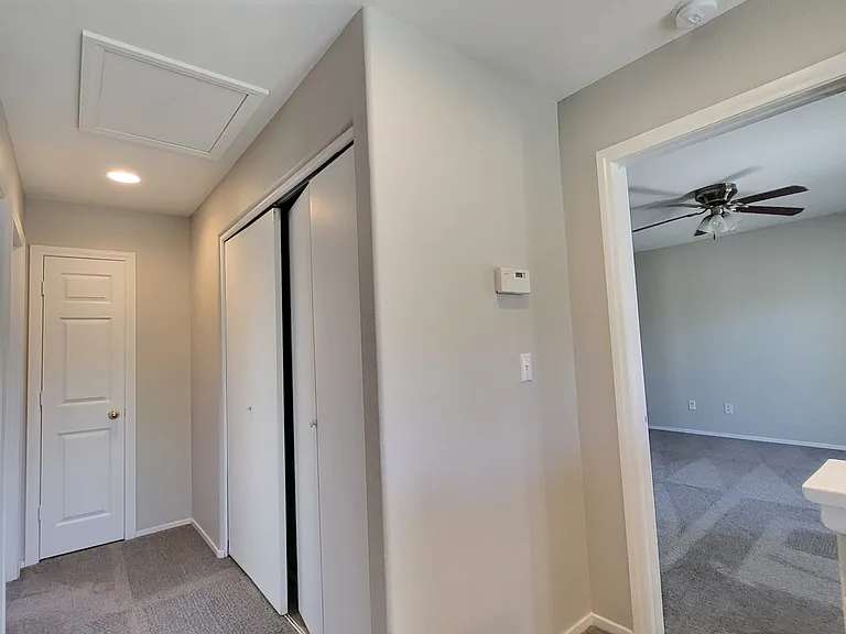 9843 Overlook Ridge Ave — Photo 10