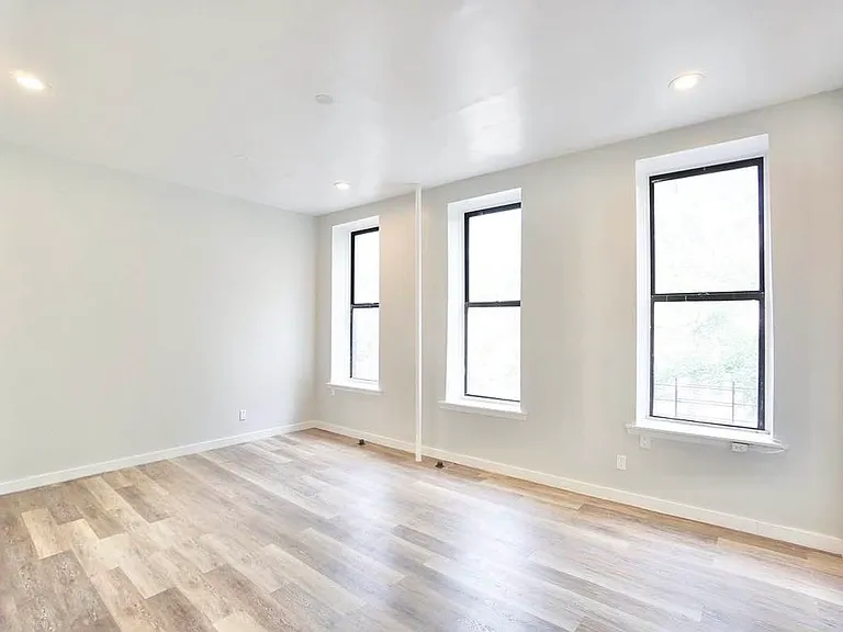 160 W 130th St #3F — Photo 6