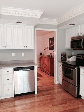3rd image of 8527 Oxford Dr